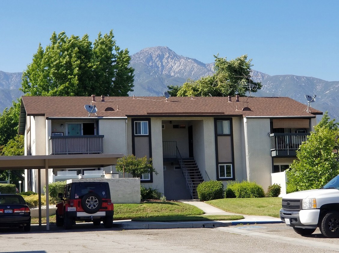 Foto principal - 8990 19th St