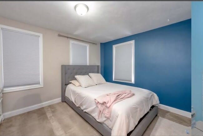 Foto del edificio - 204 N Franklin St