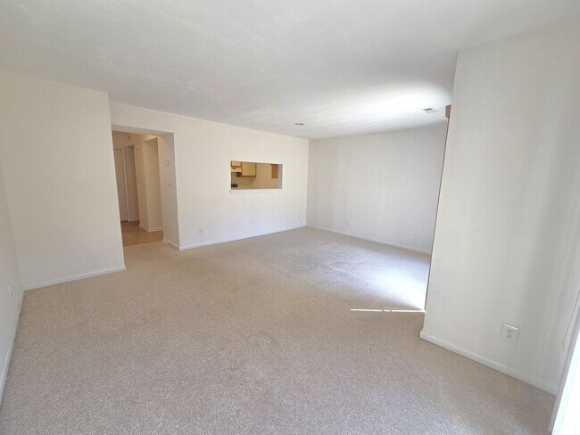 Foto del edificio - 3858 Staffordshire Ln