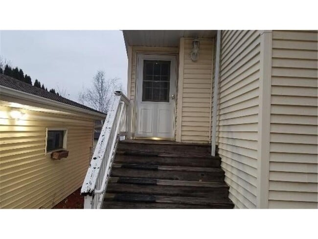 Building Photo - 12875 8th Ave N