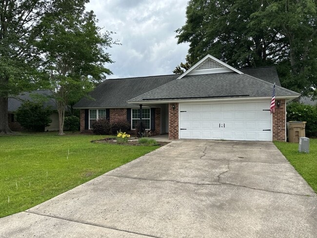 Building Photo - 112 Teal Lake Dr