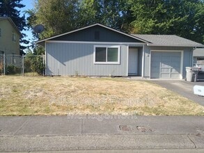 Building Photo - 1708 Del Rio Ave SE