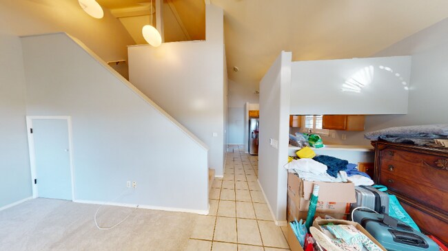 Building Photo - 13 Halili Ln