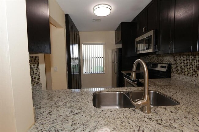 Foto del edificio - 2987 NW 110th Ave