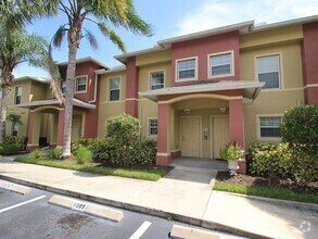 Building Photo - 9073 Gervais Cir