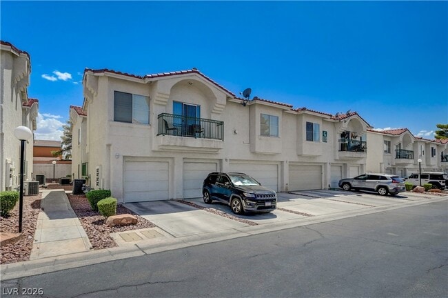 Building Photo - 6201 E Lake Mead Blvd