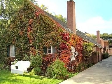 Foto del edificio - 423 Forest Ave