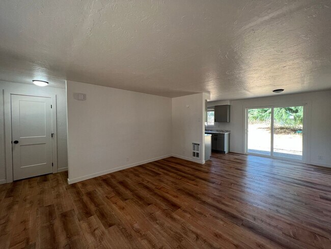 Building Photo - 4036so