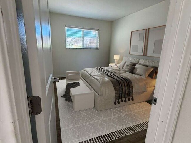 Foto del edificio - 6755 Mission Gorge Rd