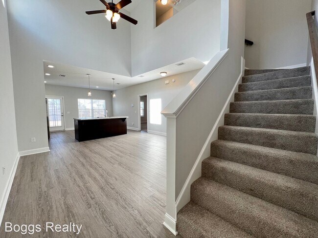 Building Photo - 4 br, 2.5 bath House - 50 Gambrell  Rd.