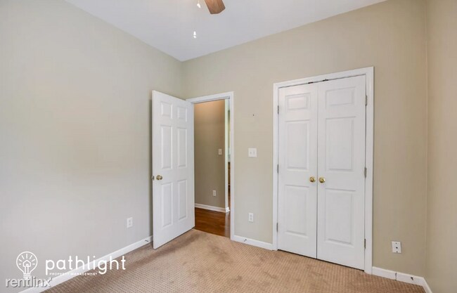 Foto del edificio - 3 br, 2 bath House - 233 Bentmoor Lane UNIT