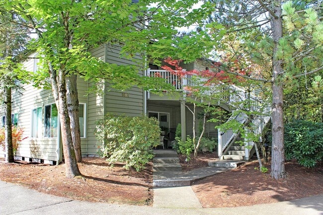 Building Photo - 5064 Foothills Dr