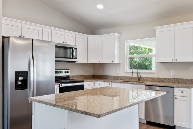 Foto del edificio - 13422 SW 48th Ave