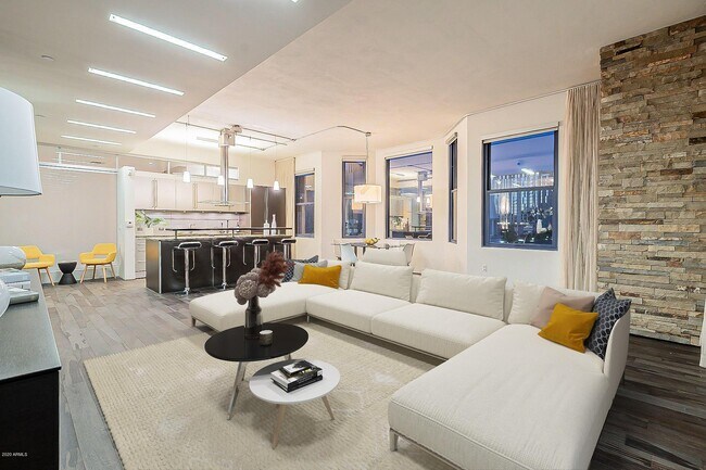 Foto del edificio - 21 E 6th St