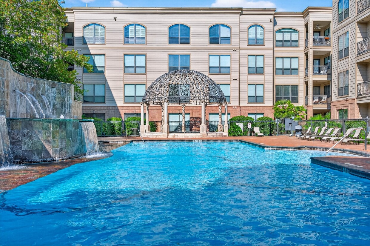 Primary Photo - 2299 Lone Star Dr