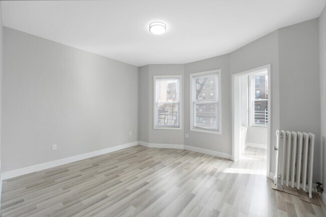 Building Photo - 7305 Park Ave
