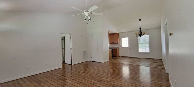 Foto del edificio - Ready to move in!