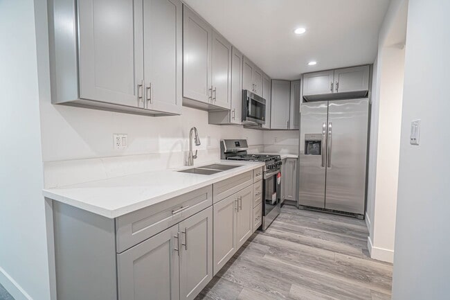 Building Photo - ADU 2 Bedroom for Rent in Sylmar!