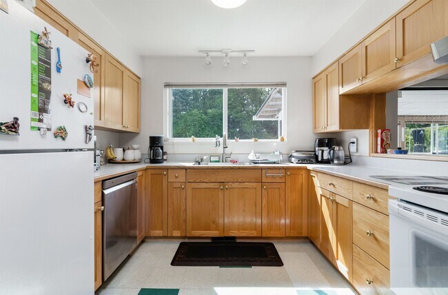 Building Photo - 14032 Kalmar Rd