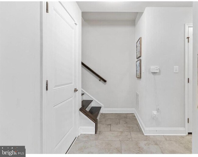 Foto del edificio - 10428 Steeplechase Run Ln
