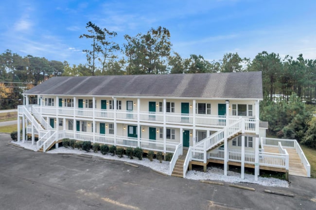 Building Photo - 1122 NC-210 Hwy