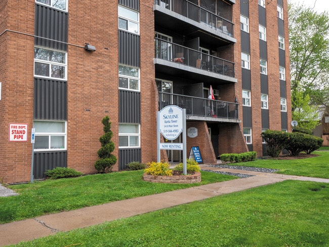 Photo du bâtiment - Karita Tower Apartments