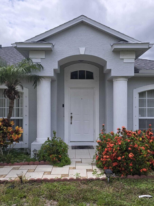 Foto del edificio - 2026 SW Cranberry St