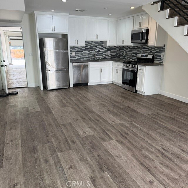 Foto del edificio - 5874 Towne Ave