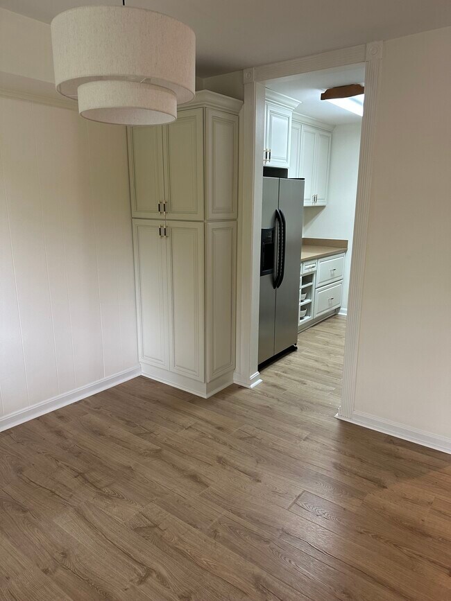 Foto del edificio - 217 Victor Pkwy