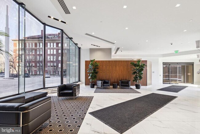 Foto del edificio - 233 S 6th St