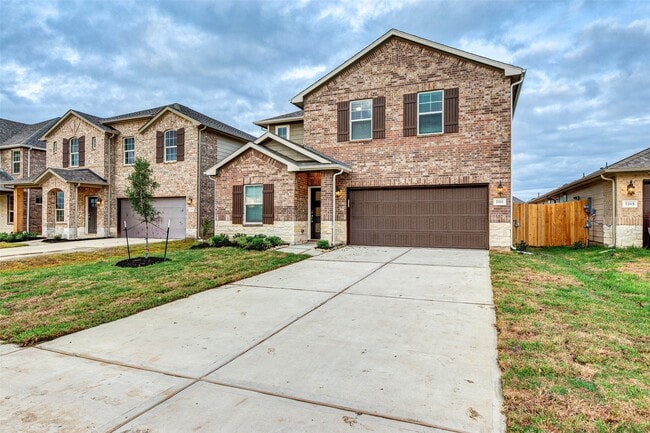 Building Photo - 7211 Toluca Dr