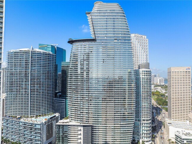 Foto del edificio - 300 Biscayne Blvd Way