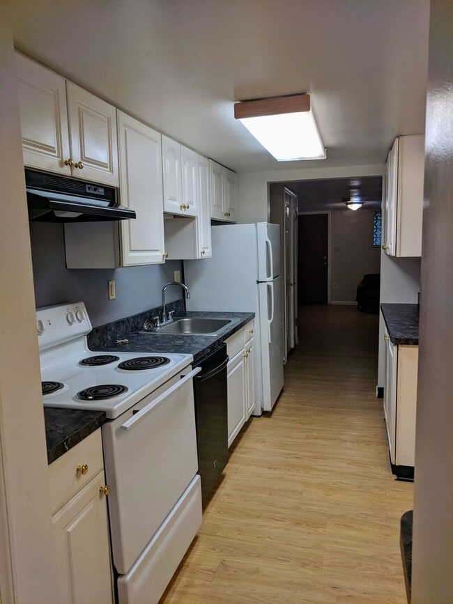 Photo - 3303 Juliet St Apartment