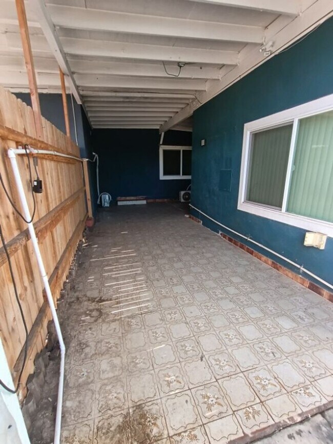 Building Photo - Upgraded 1 bedroom/1 bath in Beaumont!