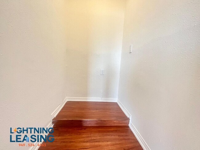 Building Photo - 2747 San Marino St