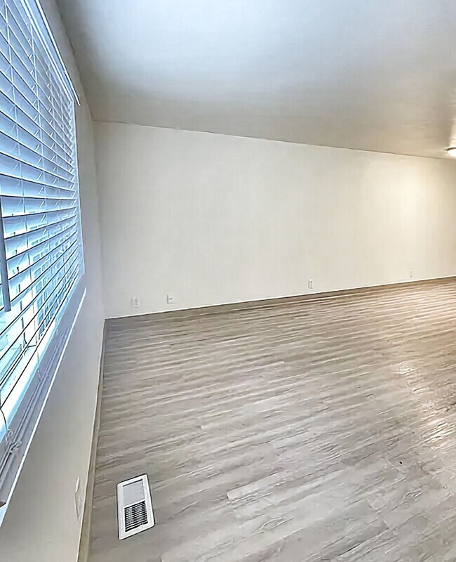 Foto del edificio - Beautiful 3 bed 2 bath Townhome in Boise!