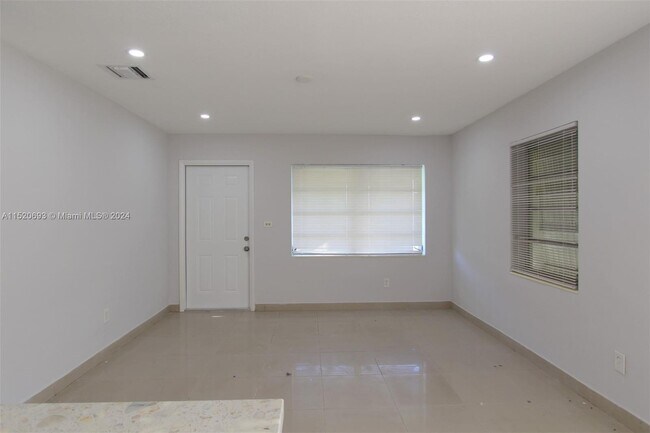 Foto del edificio - 10435 SW 146th Terrace