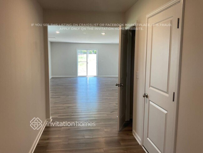 Foto del edificio - 2618 Brunson Ct