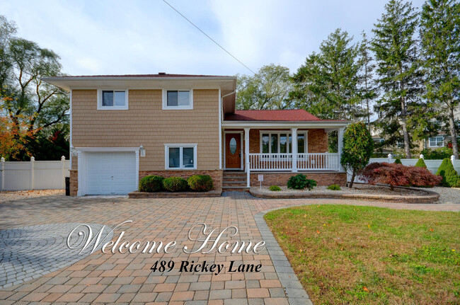 Building Photo - 489 Rickey Ln