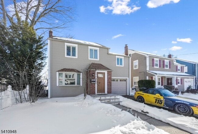 Building Photo - 65 Ridge Ave