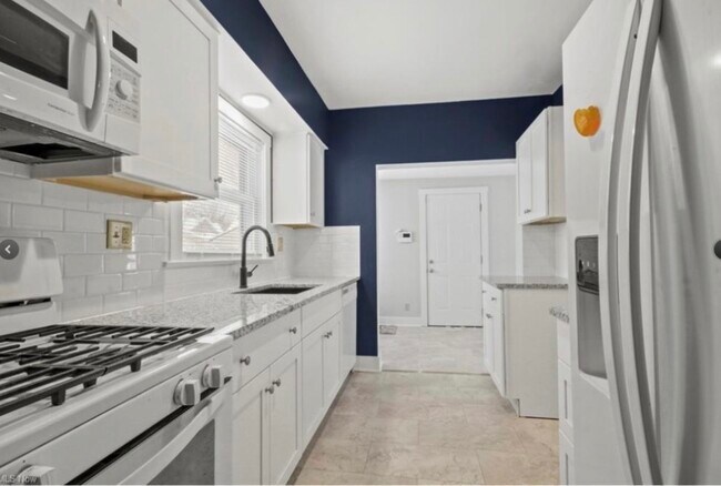 Foto del edificio - 2003 E Midlothian Blvd