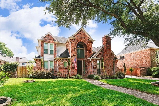 Foto del edificio - 1019 Fleetwood Pl Dr