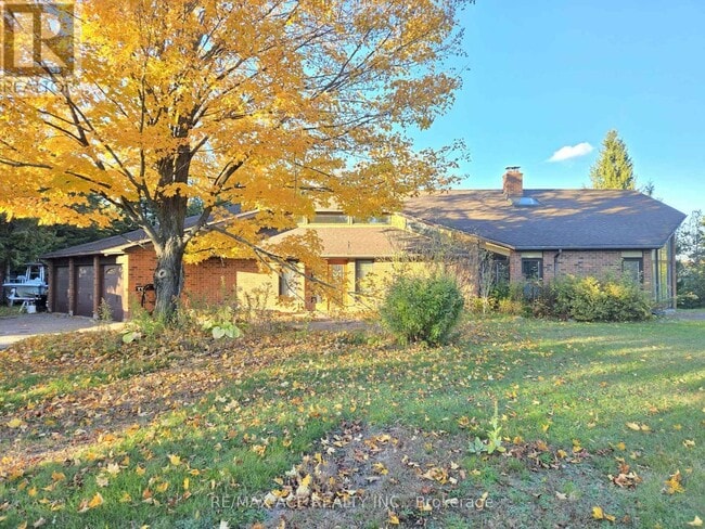 Building Photo - 5 Island Ct