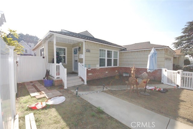 Building Photo - 3708 Michelson St