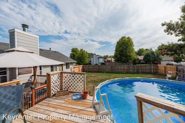 Foto del edificio - 3 br, 3 bath House - 4287 N Rushwood St
