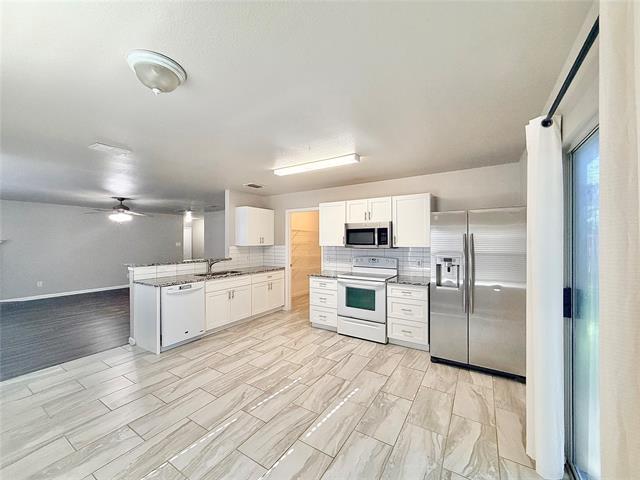 Building Photo - 2809 Briargrove Ln