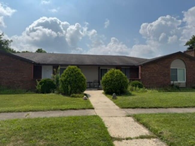 Building Photo - 834 Sussex Pl