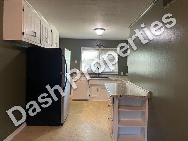 Foto del edificio - 5809 E 21st St
