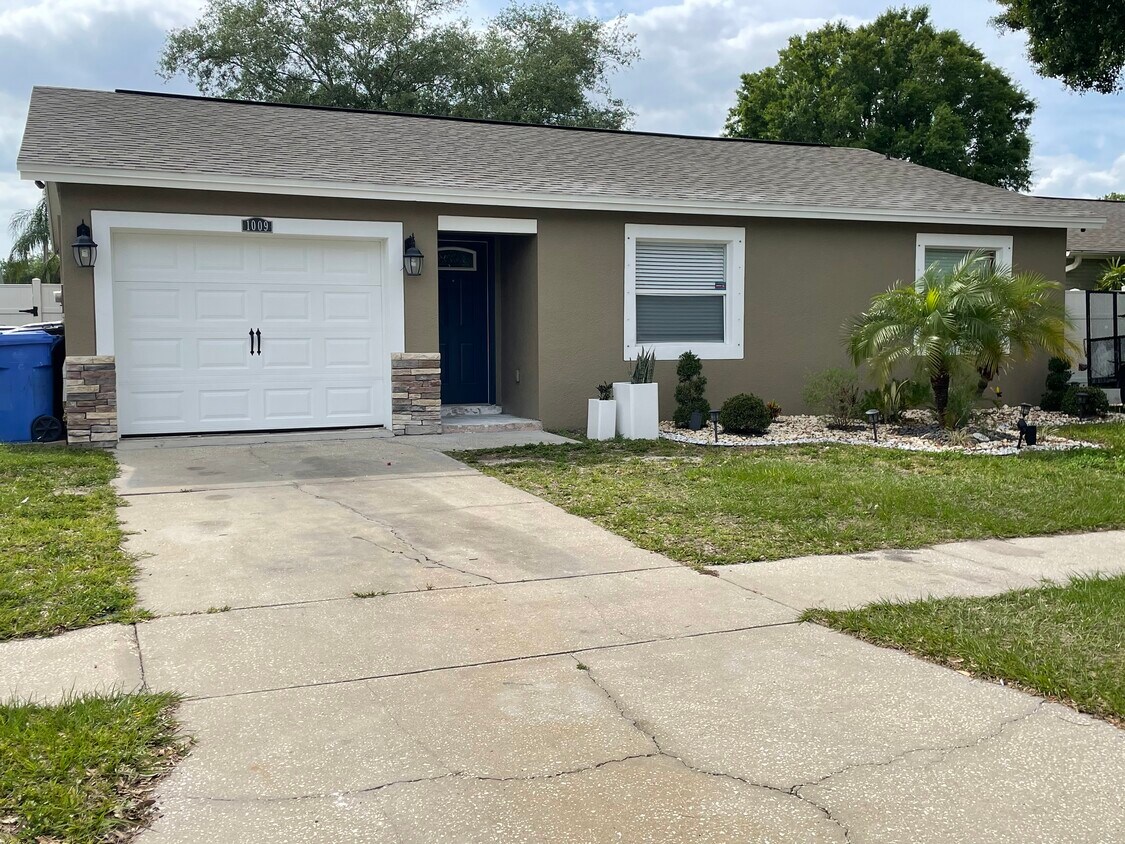 1009 Bridlewood Way, Brandon, FL 33511 House Rental in Brandon, FL