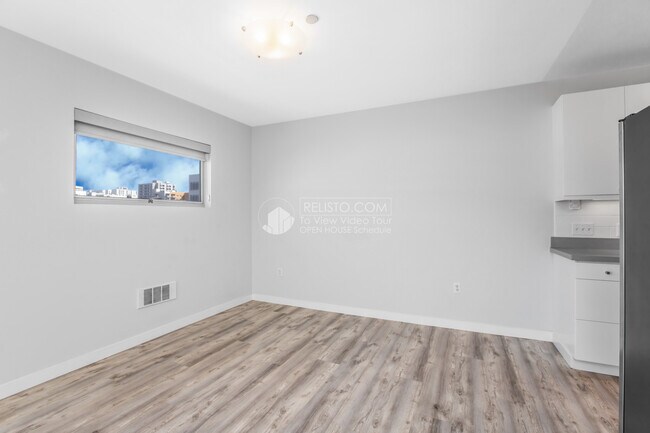 Building Photo - 419 Fulton St